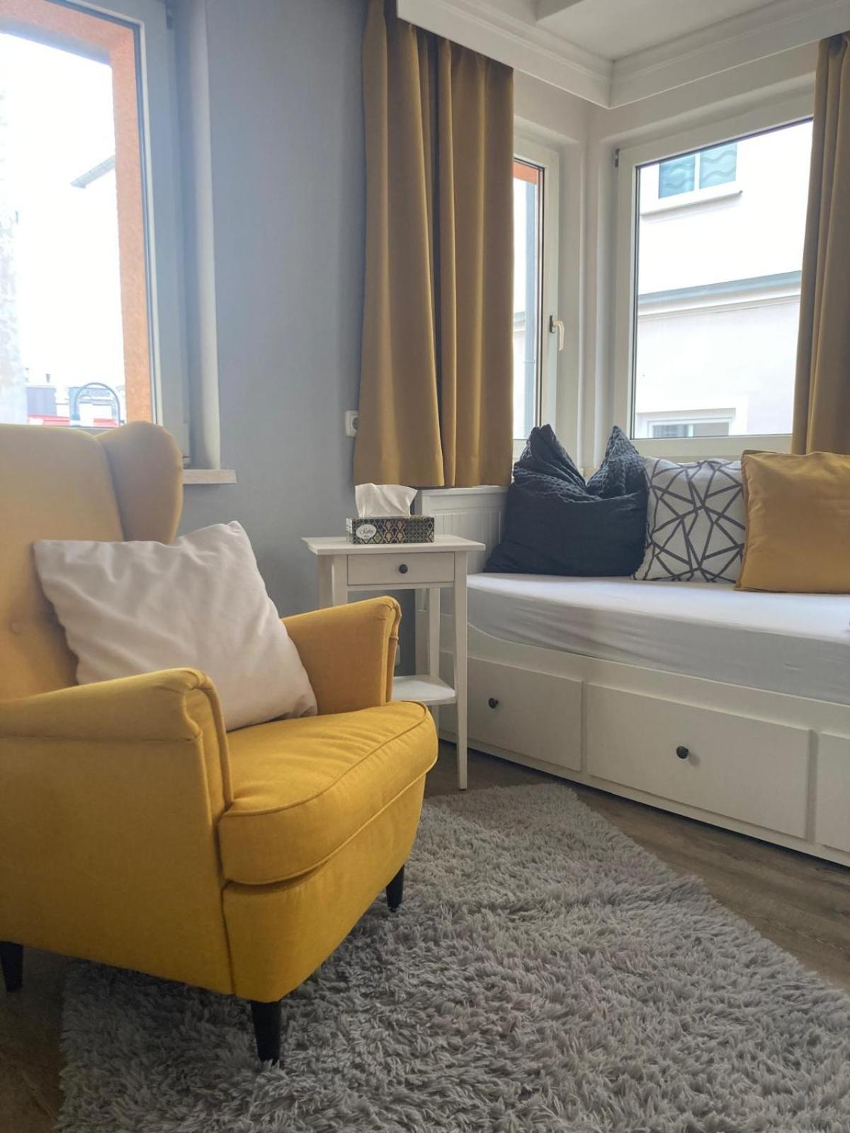 Ferienwohnung Im Zentrum Mit Balkon Und Parkplatz Gmunden Exterior foto